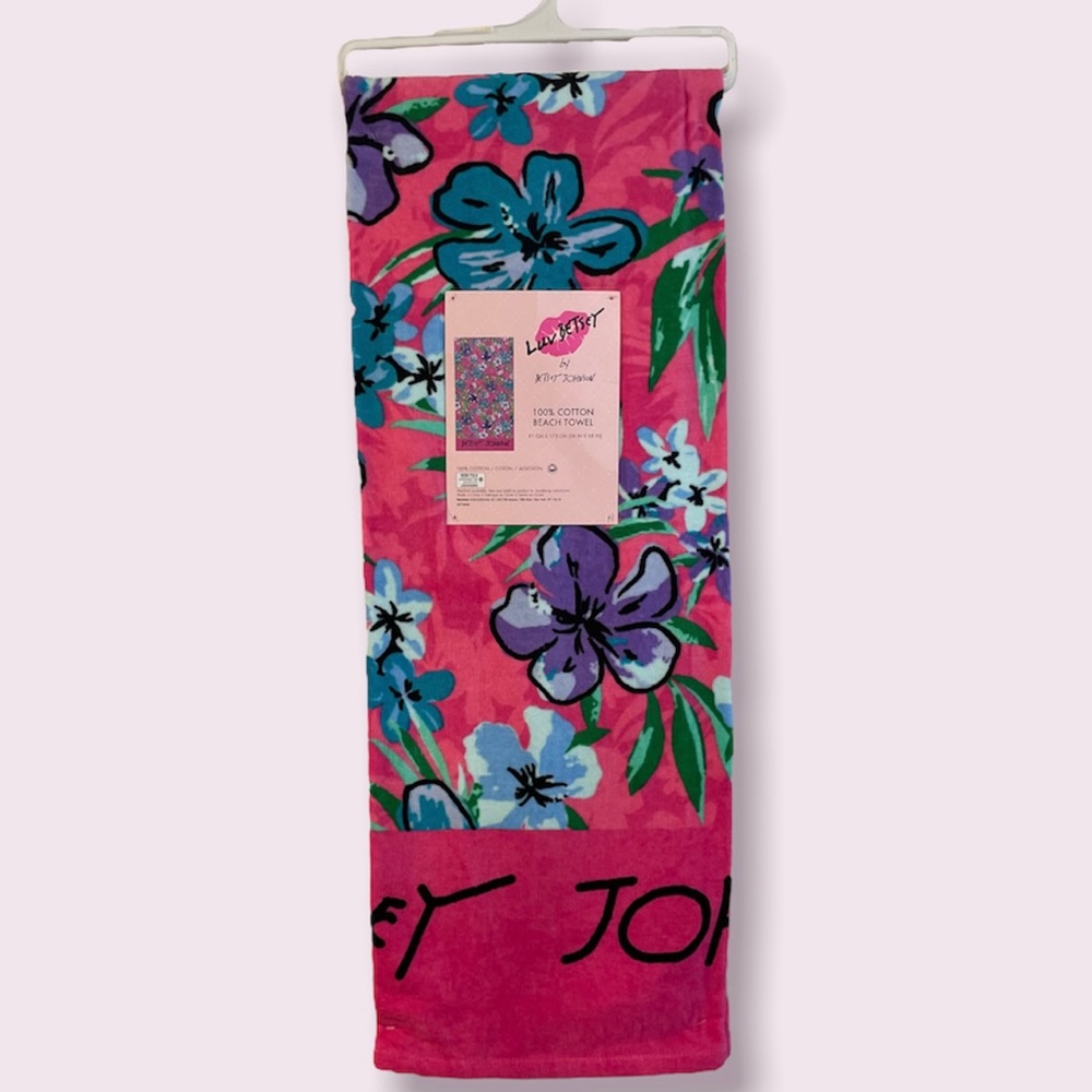 Betsey Johnson Floral Beach Towel NWT